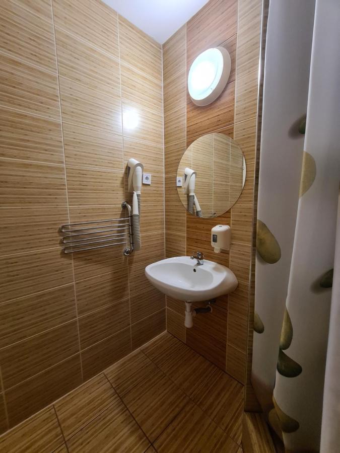 שיופוק Surman Apartmanok מראה חיצוני תמונה